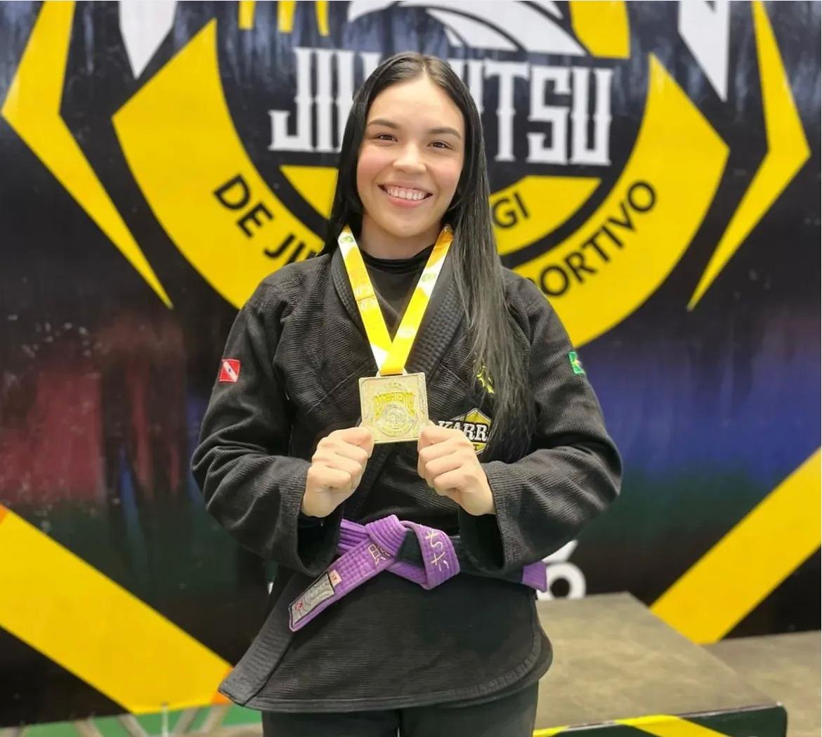 Clara Cardoso em campeonato — 2